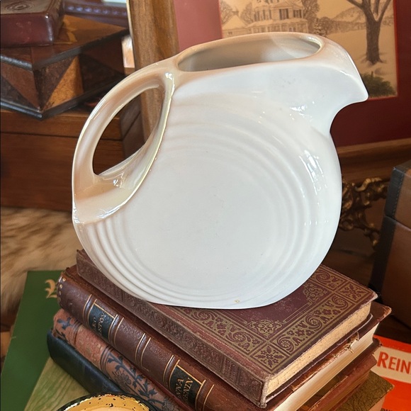 Fiesta Small White Disc Pitcher - Picture 4 of 7
